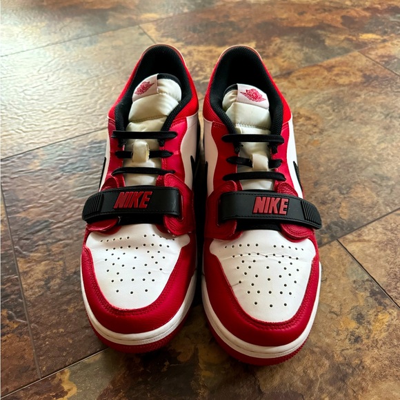 Jordan Legacy 312 Low ‘Chicago Red’ - Picture 2 of 5